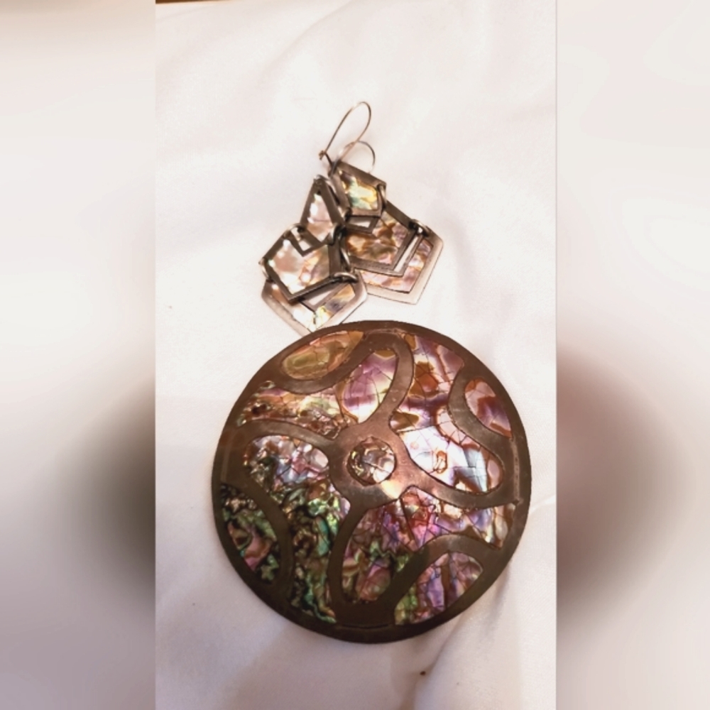 2 for $60. Vintage Taxco Mexican Jewelry Abalone shell in  Sterling Silver. - Picture 3 of 3